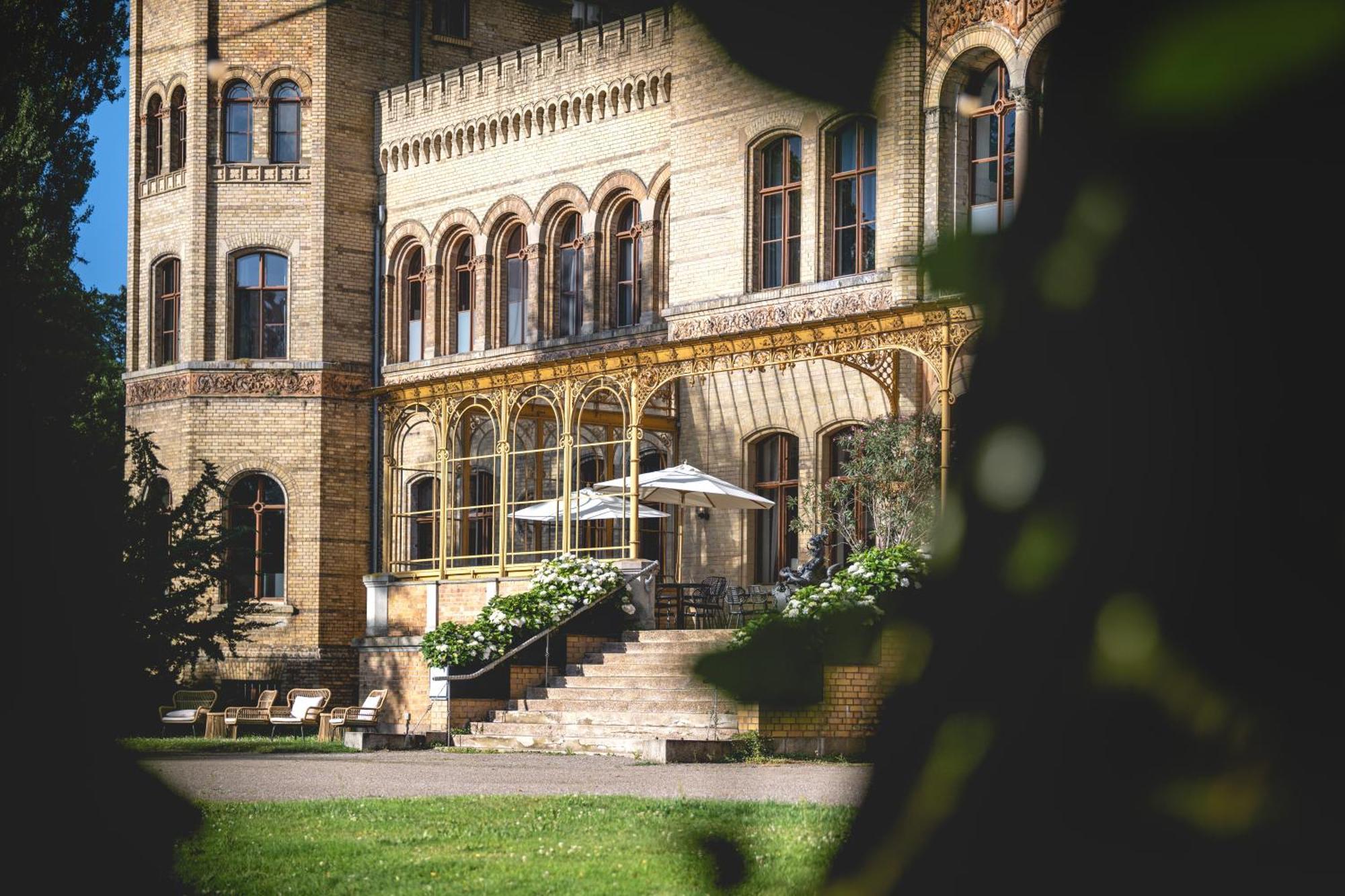Hotel Schloss Neetzow Exterior foto